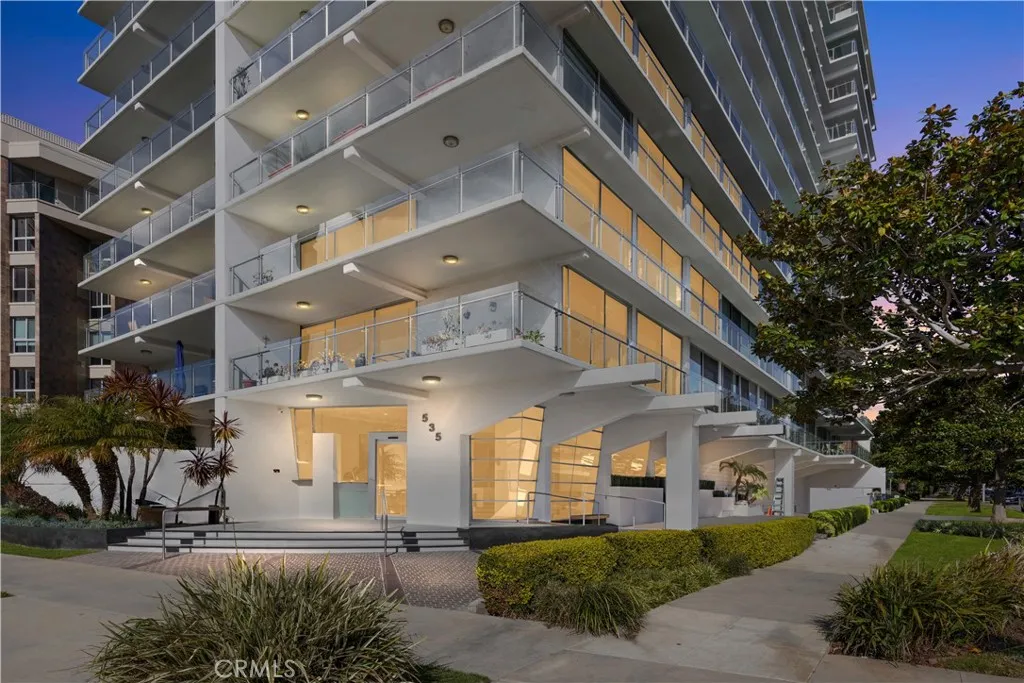 535 Ocean, Santa Monica, California 90402 home-pic-30